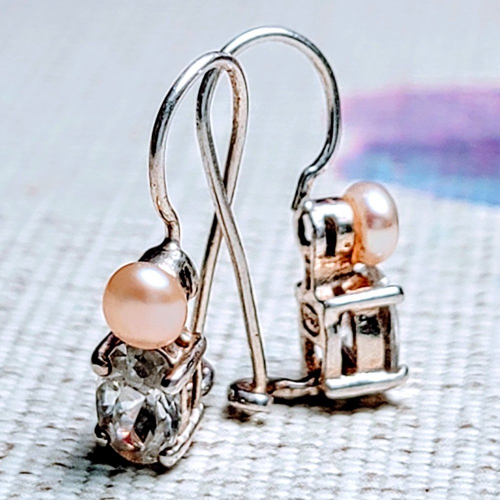Vintage AVON 925 Sterling Silver Genuine Pearl Earrings